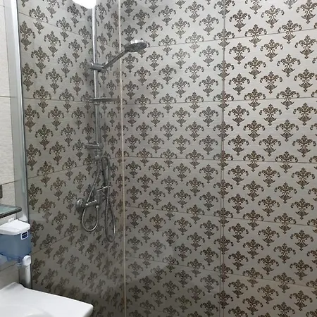 Apartment Criss White Pearl