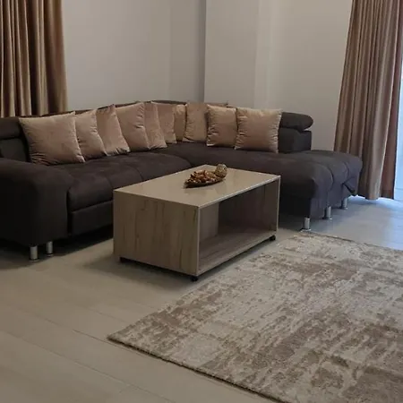 Apartment Criss White Pearl *