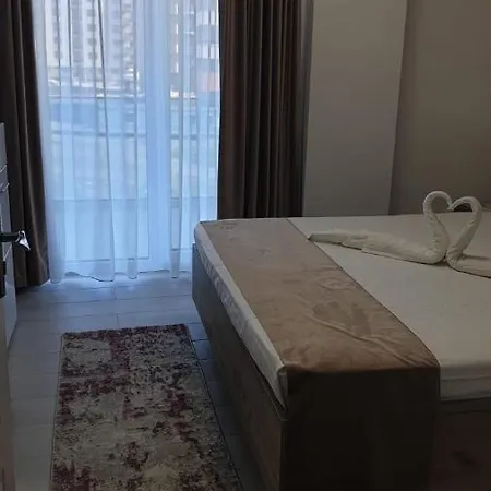Criss White Pearl Apartment Navodari