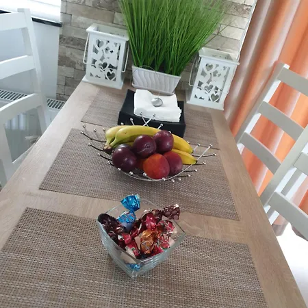 Appartement Criss White Pearl Năvodari